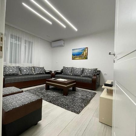 Tani Apartment 1 Shkodër 外观 照片